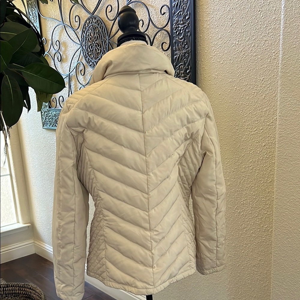 Kenneth Cole Quilted PufferJacket - Picture 4 of 6